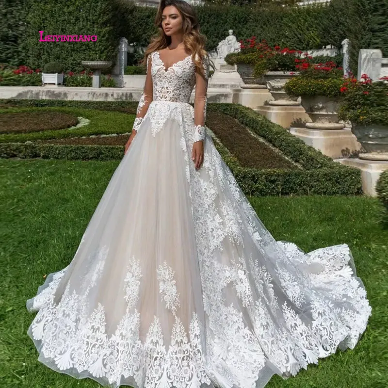 

LEIYINXIANG New Arrival 2019 Wedding Dress Sexy V-Neck Appliques A-Line Lace Bride Dress Romatic Wedding Gowns vestidos de novia