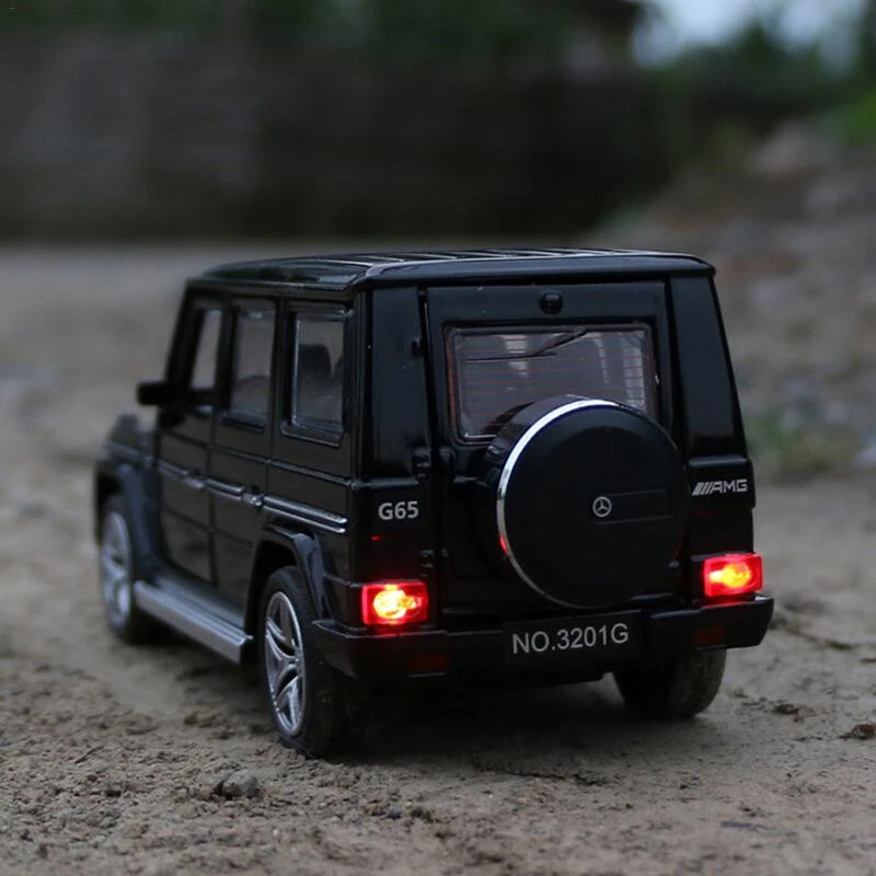 Игрушечная машинка Benz G65 для внедорожника джипа AMG легированная модель