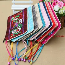 Маленькие колокольчики Вышитые молнии Подарочный кисет для ювелирных изделий китайский стиль Шелковый держатель карты Портмоне Кольцо Серьги Кулон Упаковка Сумки