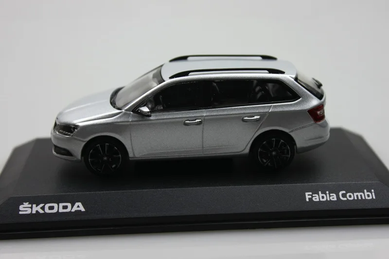 Volkswagen Skoda Fabia Original 1:43 (silber) 2 legierung modell auto  spielzeug geschenk sammlung|toy story remote control car|car toys  locationstoy car wash - AliExpress