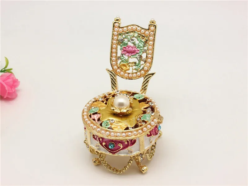 pearl chair trinket box (8)