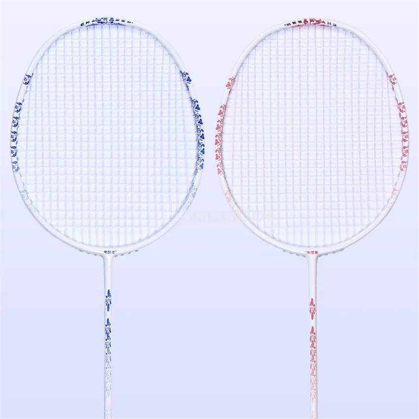 Ligero azul y blanco porcelana raquetas de bádminton raqueta de fibra de carbono raquetas de bádminton profesional con bolsa de transporte Ligero azul y blanco porcelana raquetas de bádminton raqueta de fibra de carbono raquetas de bádminton profesional con bolsa de transporte