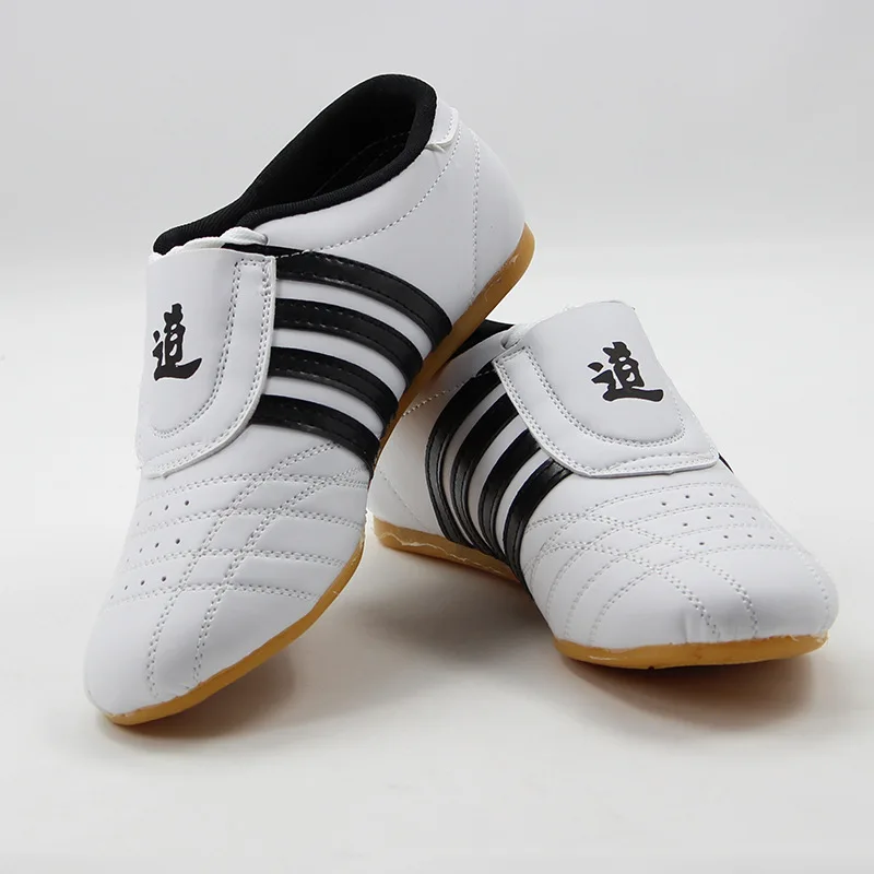 Taekwondo Shoes Wear resistant kickboxing Professional Tae kwon do