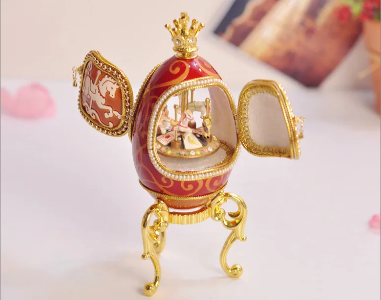 

Free shipping European royal egg decorating music carousel wedding gifts birthday gift box