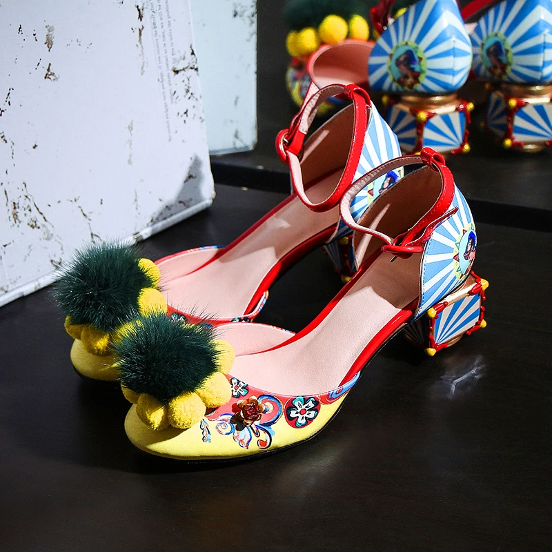 

Chic Floral Print Ankle Buckle Design Woman Heels Gladiator Pom Pom Pumps Women Shoes Glitter Crystal Brightest Dress Shoes