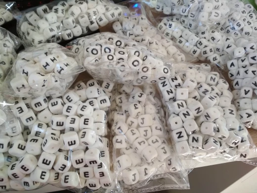 UTB8_sGIiVPJXKJkSahVq6xyzFXaU