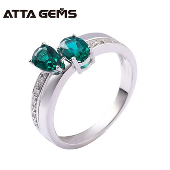 

Emerald Sterling Silver Unisex Rings Elegant Classic Style 2.5 Carats Created Emerald Silver Rings For Business Ocassion