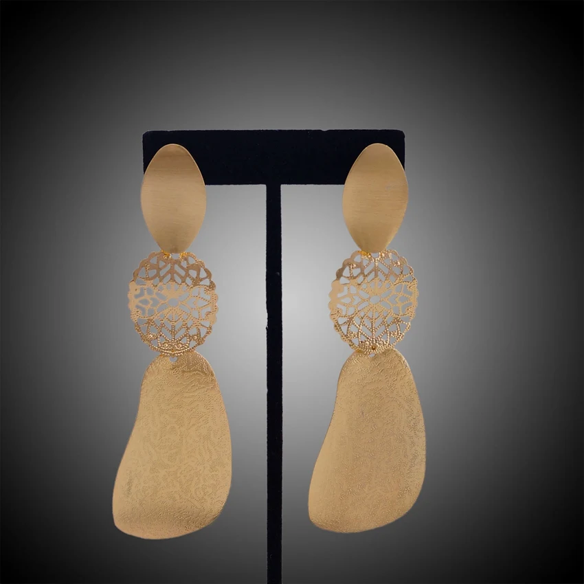 

Yulaili 2018 Summer New Fashion Shiny Geometric Jewelry Round for Women Party Earrings