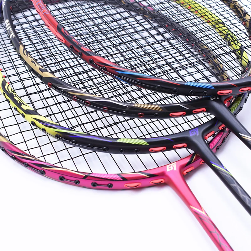

2018 new T700 carbon material 4U racket professional offensive badminton rackets with string 4 color badminton Racquet 24-32 LBS