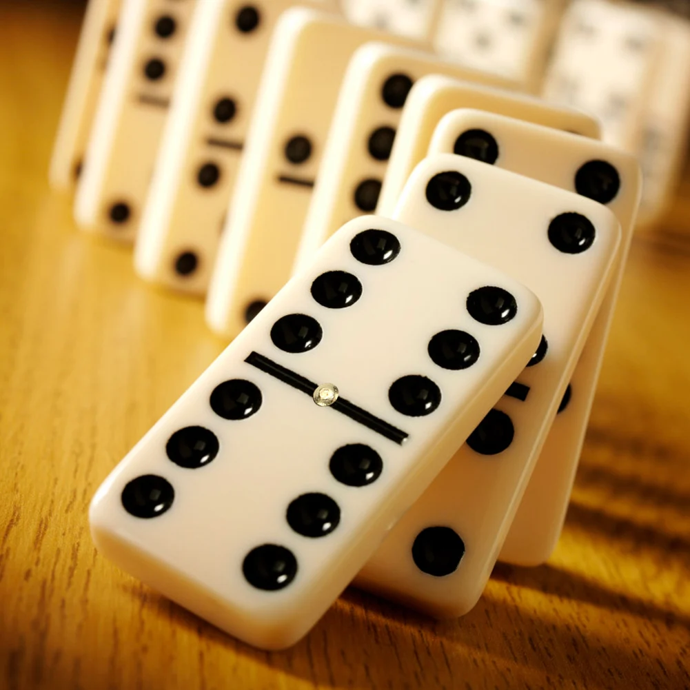 Hasil gambar untuk domino