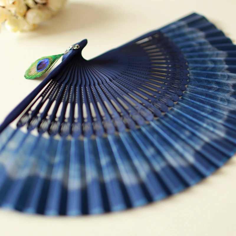 Japan Silk Folding Fan Peacock Pocket DIY Handcraft Wedding Party Favors Exotic Feather Dance | Дом и сад
