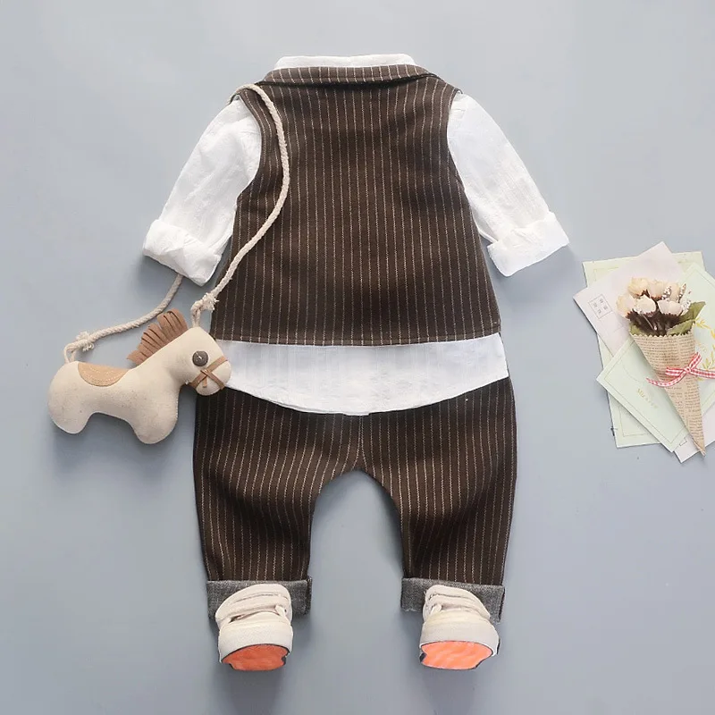 10342005166_418760888