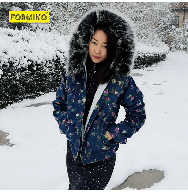 C044XQ-Women-big-fur-collar-Hooded-Denim-coat_02