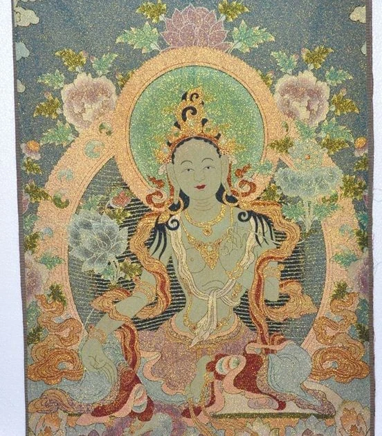 36/" Tibet Silk Satin Lotus Kwan-yin Boddhisattva Goddess Guan Yin Thangka Mural