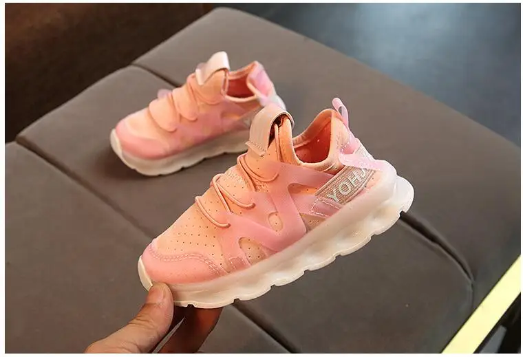 kids led shoes (64)