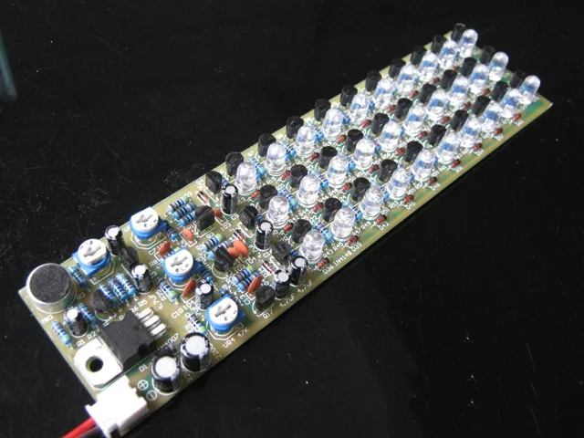Kit de production électronique avec indicateur de commande vocale, bricolage, niveau 3, spam, 10 points, LED rouge, bleu, vert