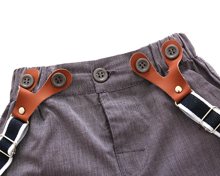 3766453623_2068599042