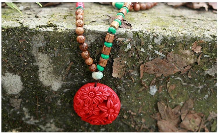 004 wooden necklace (1)