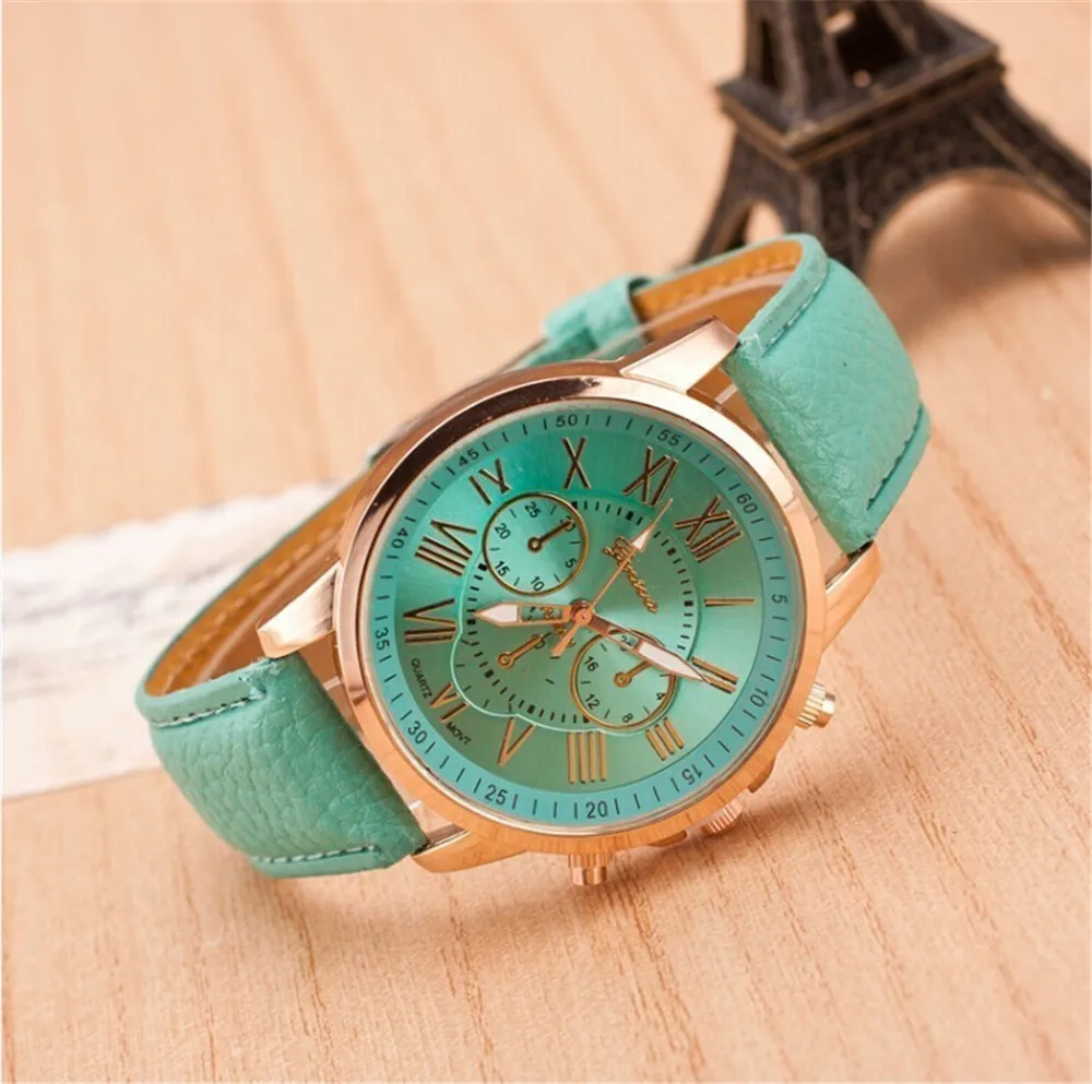 Women Bracelet Watch Korean Fashion Trend Geneva Ladies Fake Three-eye Casual Gold Men's Wrist Watches Couple Belt Table Quartz