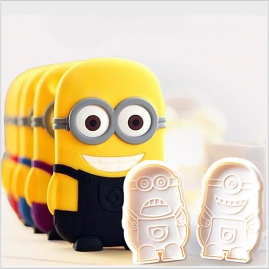 

2PC /Lot Minions Plunger Cutter Cake Decorating Molds Cute Plastic Minions Fondant Cake Cutter Sugar Craft Baking Tools