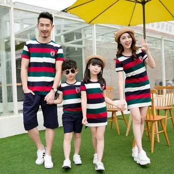 

Family Matching Outfits 2019 Summer Fashion Striped T Shirt Outfits Mother and Daughter Dress Brother Father Son Baby Boy Shirts
