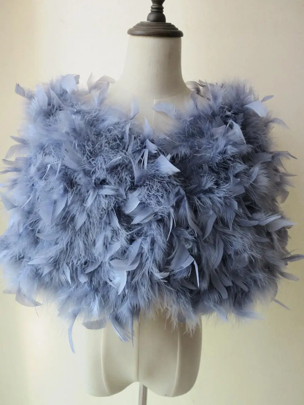 

Sexy fur shawl with real 100% ostrich feather fur fashion women capes autumn winter new style black white 5color fur scarves S27