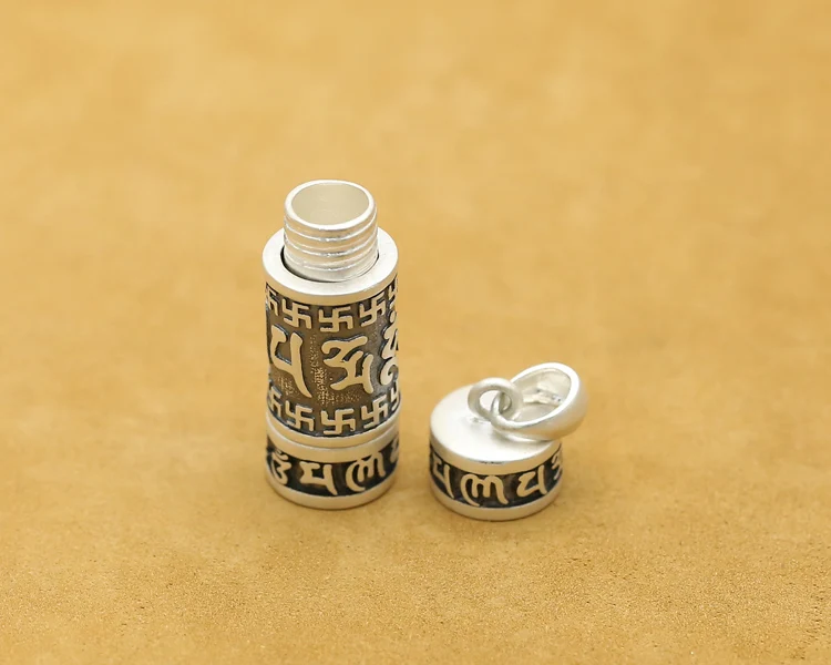 silver-gau-box-pendant008d