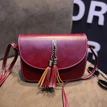 Famous Brand Handbags 2019 New Retro Trend Fashion High Quality Tassel Simple Diagonal Small Square Bag Famous Brand Handbags 2019 New Retro Trend Fashion High Quality Tassel Simple Diagonal Small Square Bag