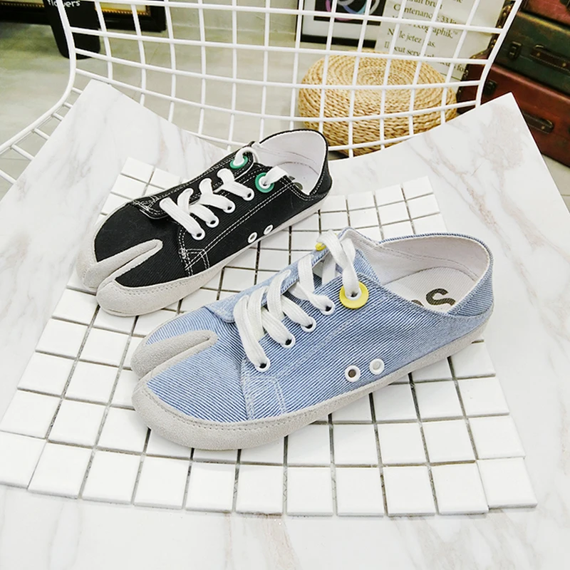 

Womens Canvas Split Toe Flats Lace Up Casual Sneakers Skateboarding Shoes Chic 5Colors Summer Breathable A185