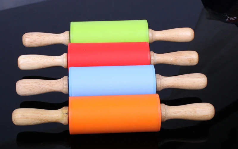 CoCud Silicone Rolling Pins, 17" Length, Silicone & Oak Non-Stick