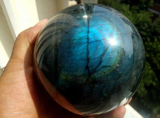 

A 507NATURAL Labradorite quartz crystal sphere ball healing (0601)