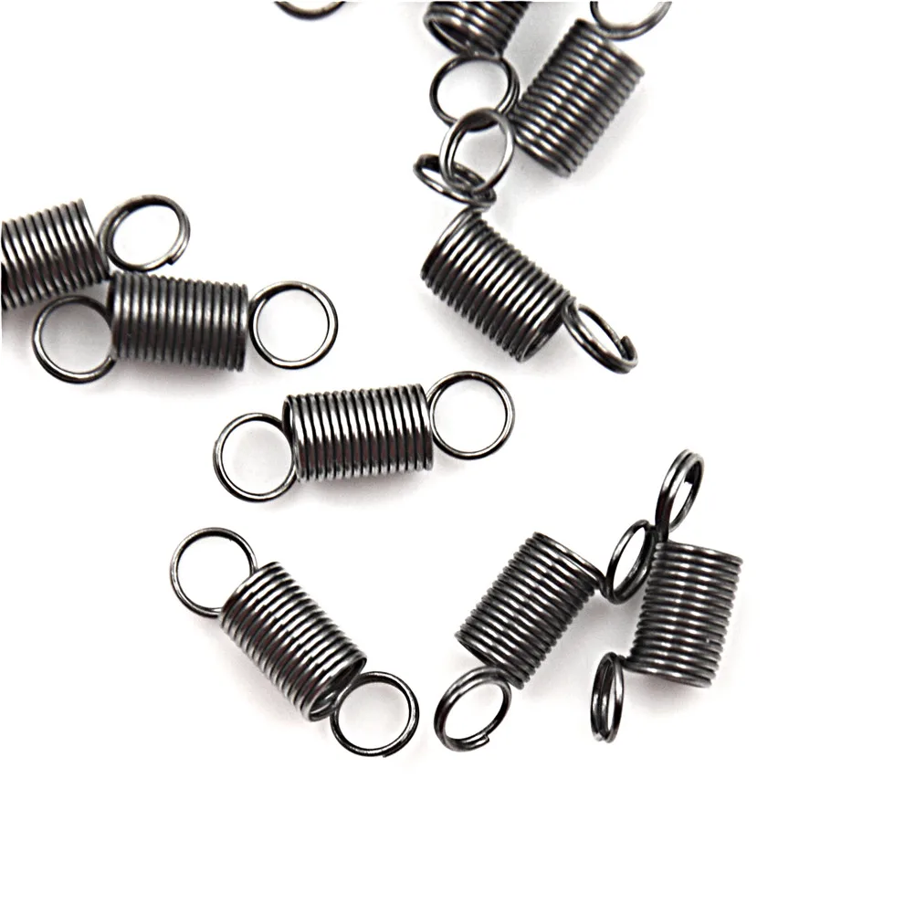 

20pcs/lot Stainless Steel Small Tension Spring With Hook For Tensile DIY Toys Spring Length 6 MM Stretch To 30MM
