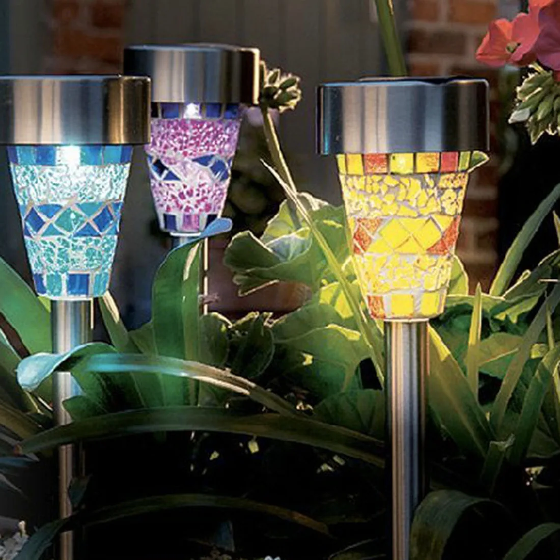 Iguardor Solar Powered Rechargeable Mosaic Border Garden Post Lights for Yard Lawn Decoration | Лампы и освещение