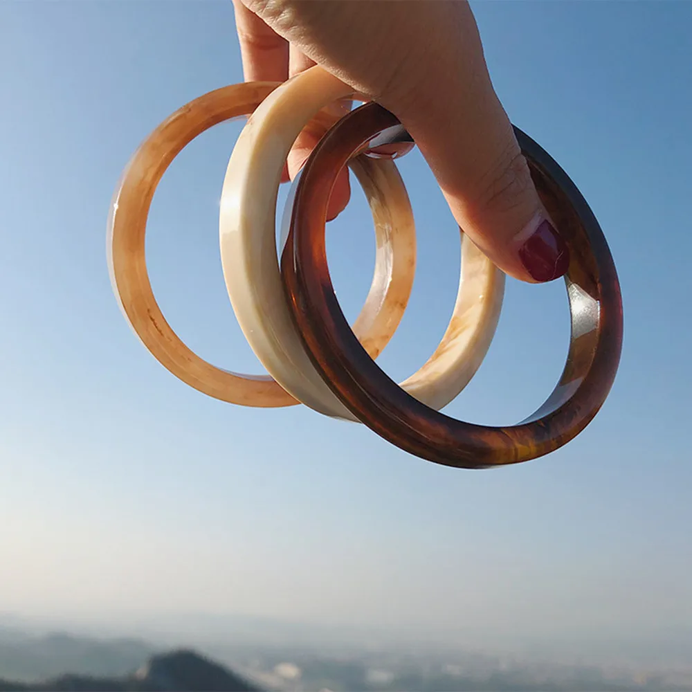 

Cuff Bracelet Retro Minimalist Ladies Ivory Chic Marble Pattern Resin Bangle Gift for Women Girl Bracelet Indian Bangles Fashion
