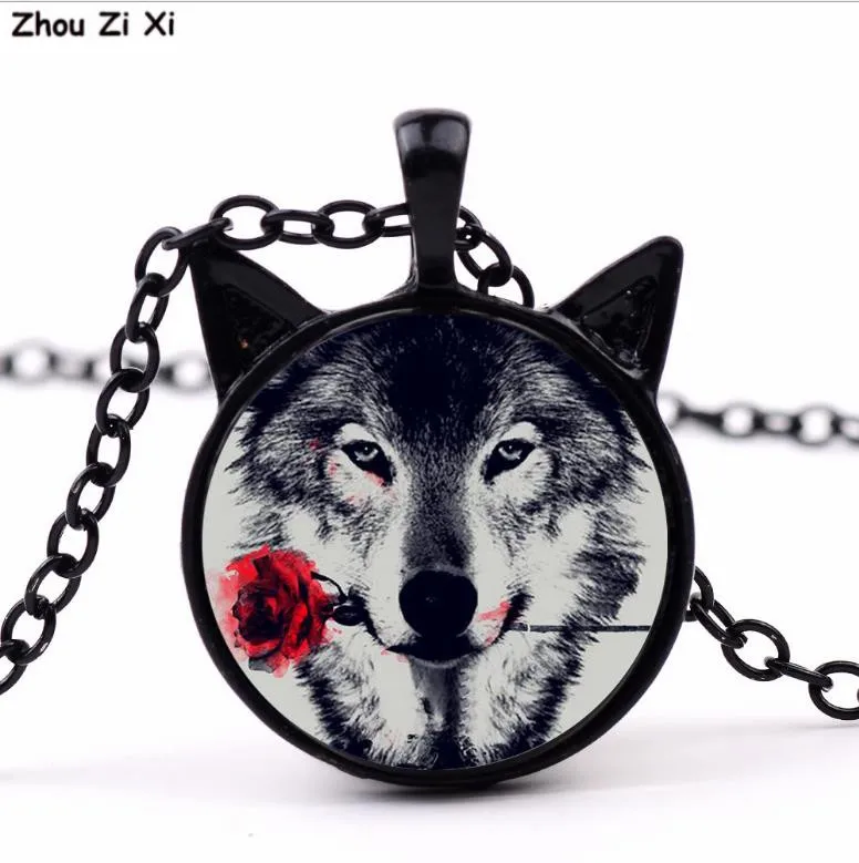 

Popular Wolf and rose glass time gem necklace Toys