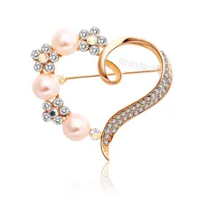 MZC Yeni Sevimli Kalp Broş Kadınlar Için Çiçek Kanal Pin Inci Broş Elbise Takım Elbise Broş Bijoux Femme Brosh Yaka Çiceği