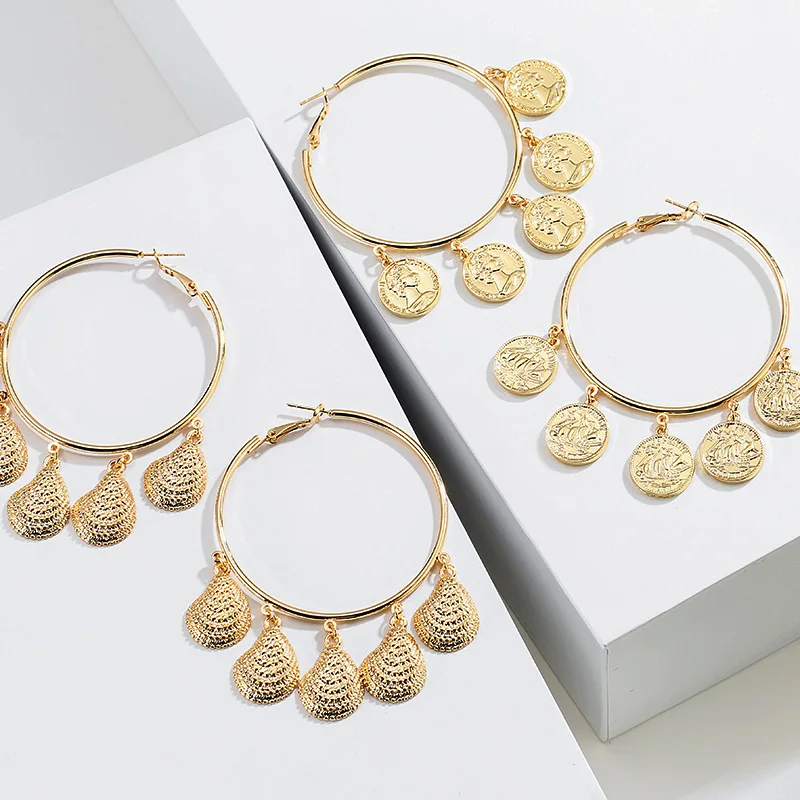 

Ruifan Minimalist Gold Color Vintage Hoop Earrings for Women Accessories 2019 Baroque Circle Shell Shape Summer Jewelry YEA304