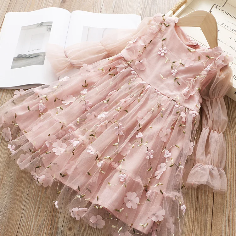 

5264 Princess Petal Embroidery Puff Sleeve Baby Girl Dress Summer Wedding Party Kid Dress For Girl Wholesale baby girl clothes