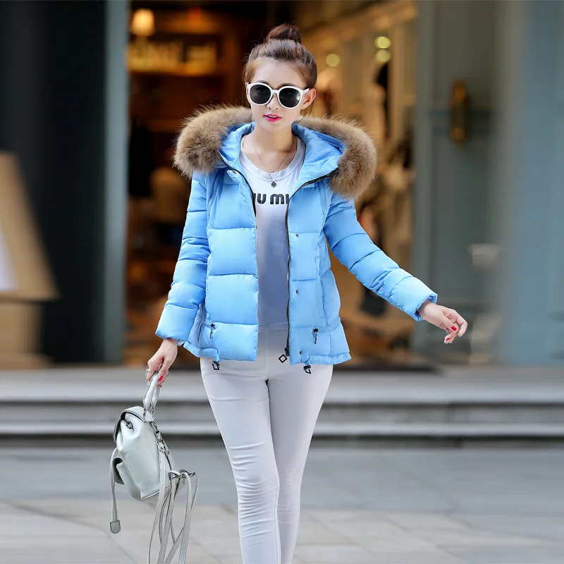 2016 New Winter Female Short Slim Thickened Large Fur Collar Coat Designer Womens Coats Coat Sale Cotton Hooded Women Jacket