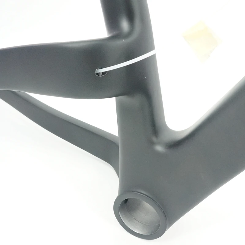 Best 2018 new carbon fiber MTB 27.5er plus frame 3.0 tire 148 booster 650B carbon fiber MTB frame for 3.0 tire 3