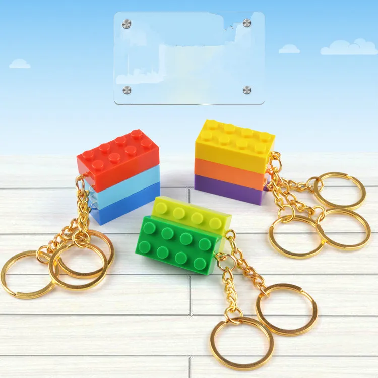 50PCSset Key Chain Blocks Heart Blocks Toy Brick Building Blocks Accessories Keychain Block Model Kits Set DIY Toys for Kids (9)