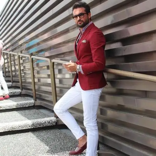 

Men's Casual Red Suits With White Pants Groom Wedding Party Tuxedo Custom Custom Suit Prom Man Suits Tuxedo Suits Blazer