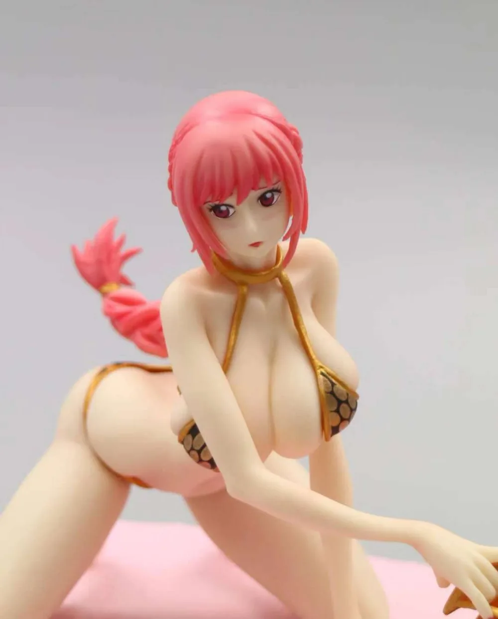 One Piece Rebecca Anime Action Figure Rebecca Swimsuit action figures toys (3)