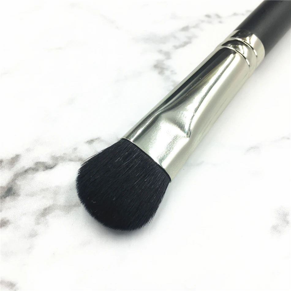 mac22701