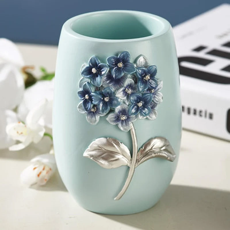 5pcs/set Creative Luxury Bathroom Accessories Set Resin Gargle Soap Box Latex Bottle Toothbrush Holder Sanitary Ware Bath Set