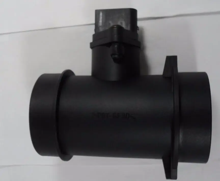 

MAF MASS AIR FLOW SENSOR METER FOR BMW E36 E38 E46 316i 316Ci 318i 740d Z3 0280217124 1433565 13621433565 0 280 217 124