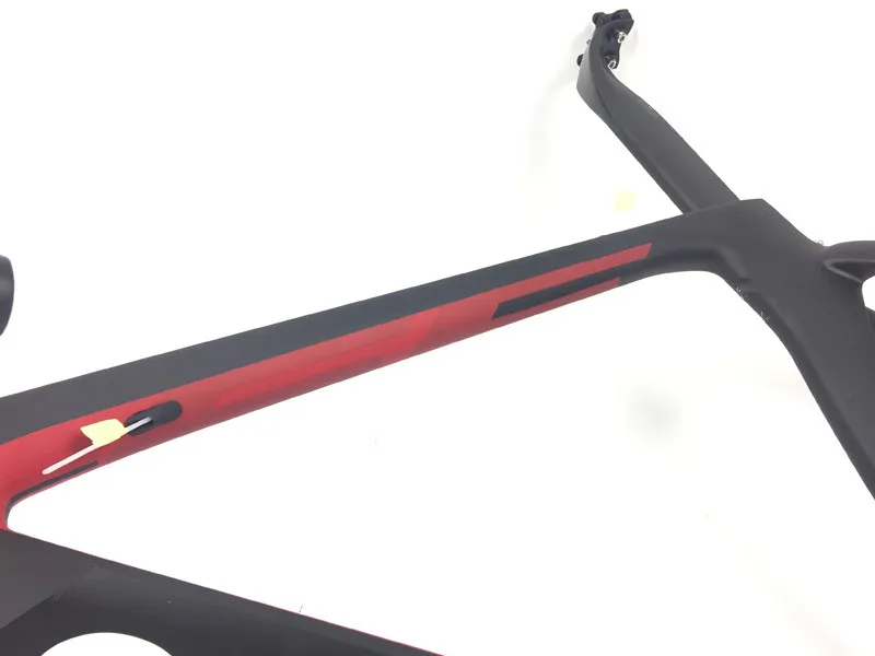 

16 models Red S5 full carbon fiber road bicycle frame Support Di2 electronic gear change Custom coating Multiple color options