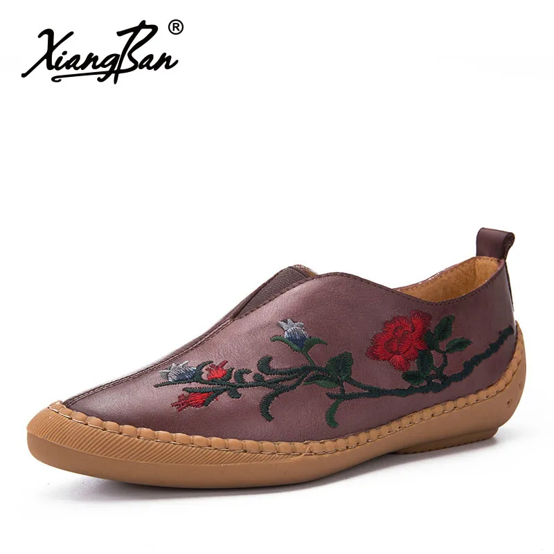 

2018 autumn handmade shoes female Embroidered pointed casual women shoes flat heel genuine leather coffee color