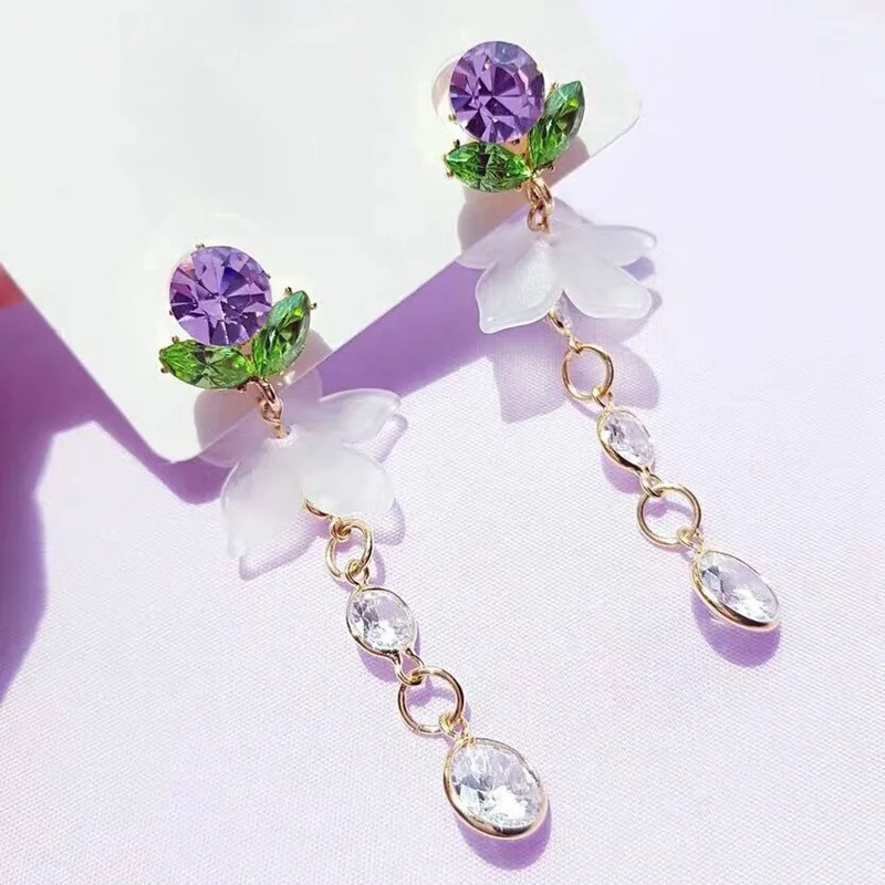 

MENGJIQIAO 2019 Korean New Crystal Flower Long Dangle Earrings Mujer Moda Girls Elegant Party Acrylic White Flower Pendientes