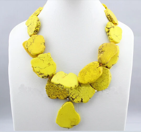 

Wedding Woman Gift Necklace Irregular Yellow Stone Slice Choker Necklace Pendant Exaggerated Stone Jewelry Gift